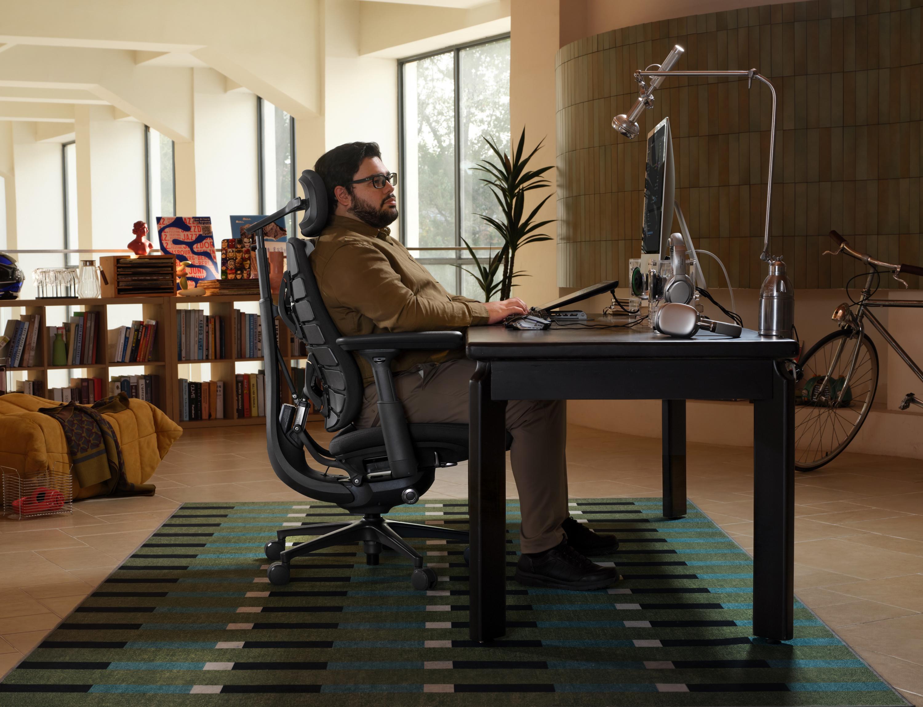 Beat Swamp Butt This Summer with the LiberNovo’s Active Air Flow Ergonomic Office Chairs