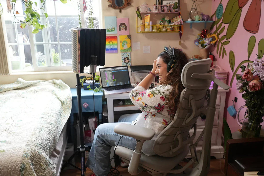 Active Sitting and Focus: Why Movement Changes Attention