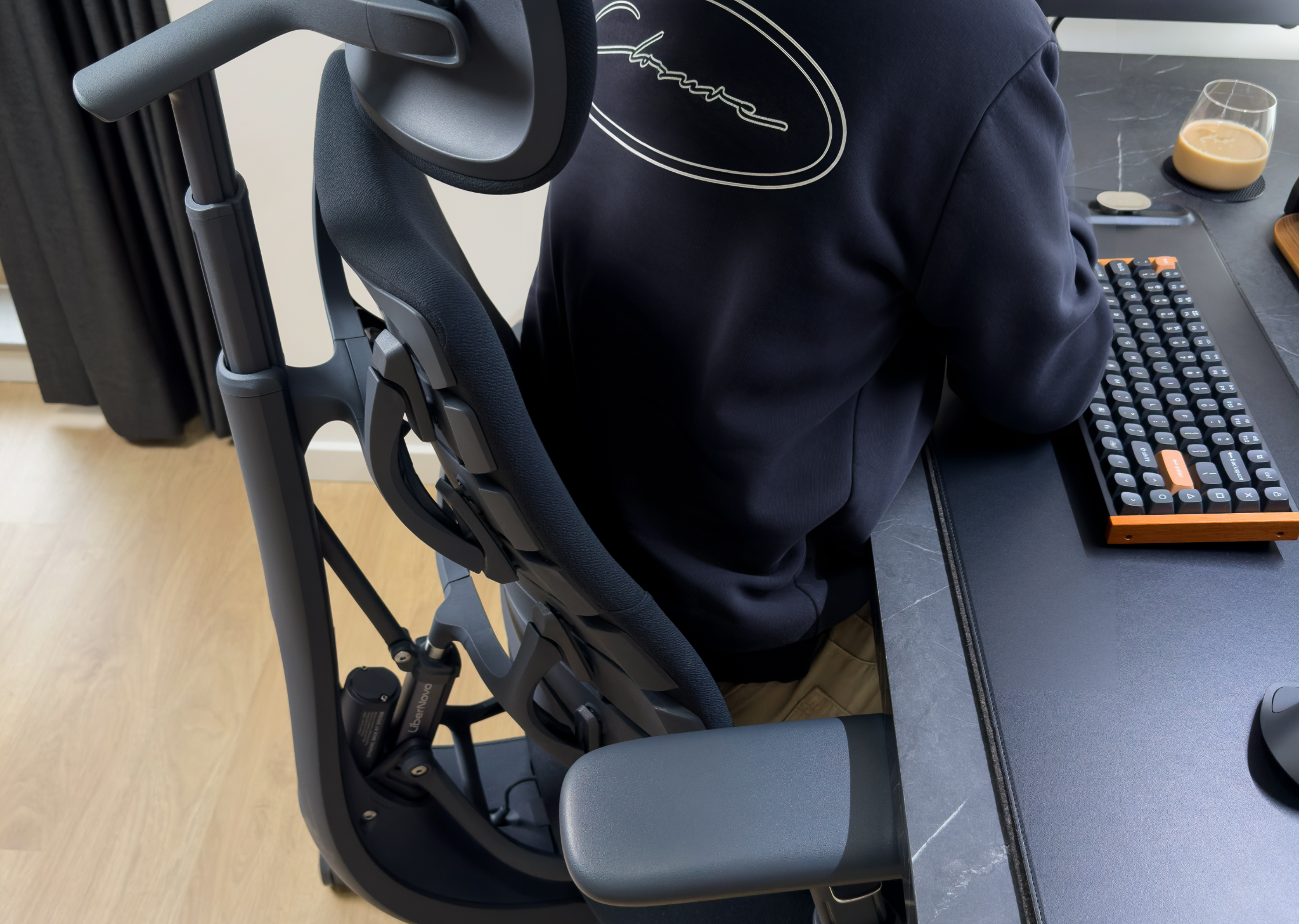 Dynamic ergonomic chair support for focused work
